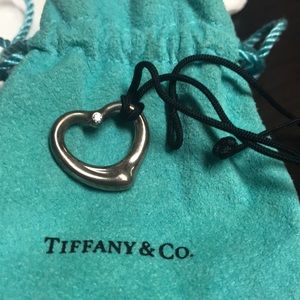 Tiffany & co Elsa Peretti open heart necklace